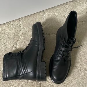 Aquatalia Moto Leather Lace Boot Combat Lug Sole Italy Sz 8